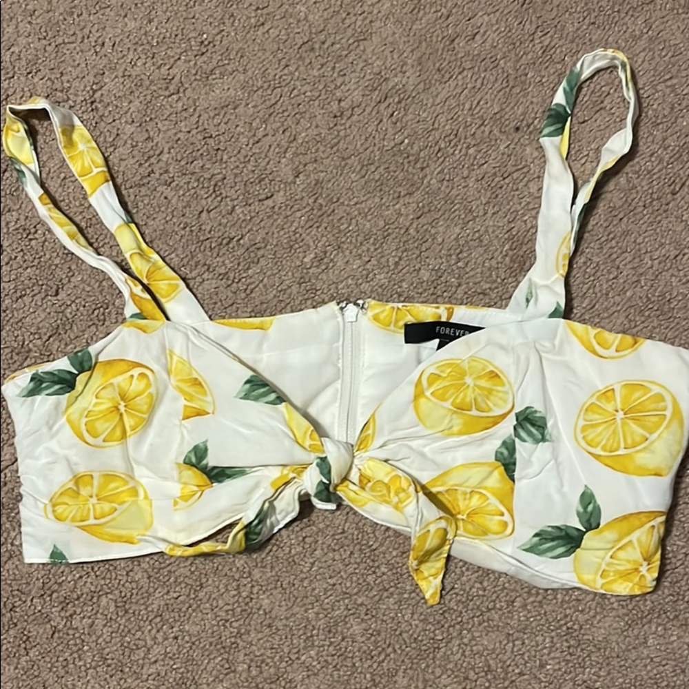 Lemon patterned forever 21 crop top